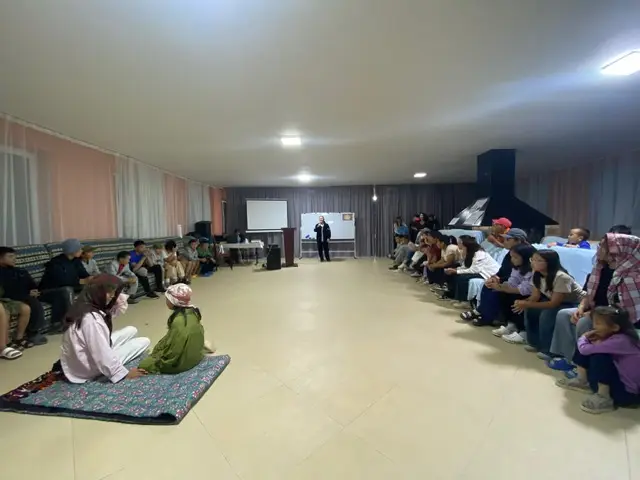 A moment from summer camp